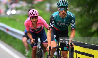 První celkové vítězství Jai Hindleyho na Grand Tour