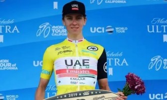 geniální cyklista pogacar